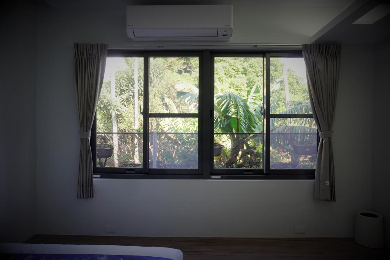 蘊慢築 茶花藝主題民宿 Yun Man Zhu Homestay Gongguan Exterior photo